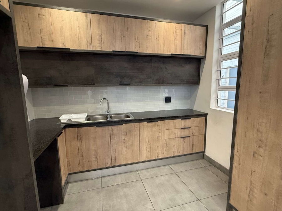To Let commercial Property for Rent in Claremont Western Cape